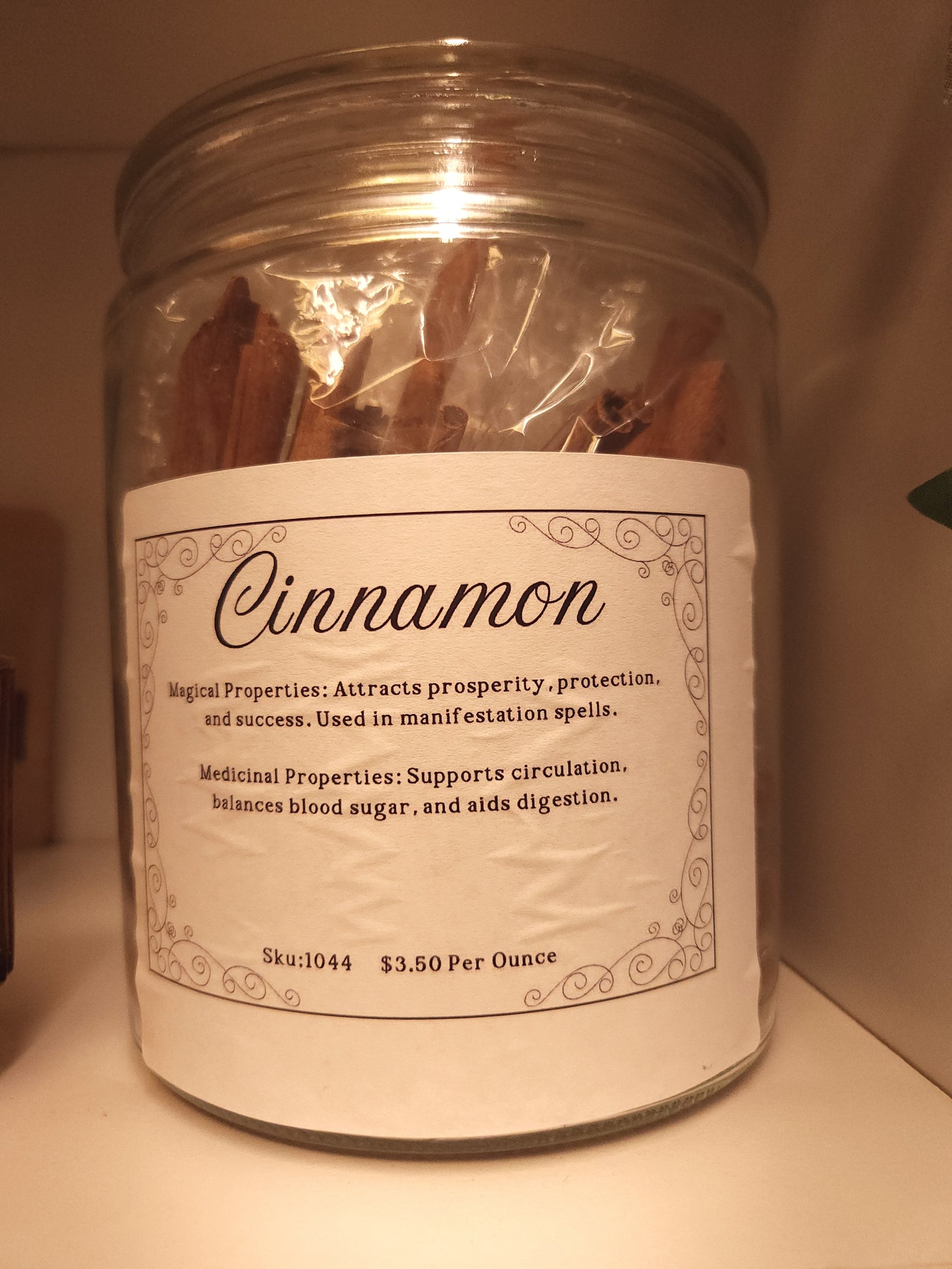 Cinnamon Sticks (Cinnamomum verum)